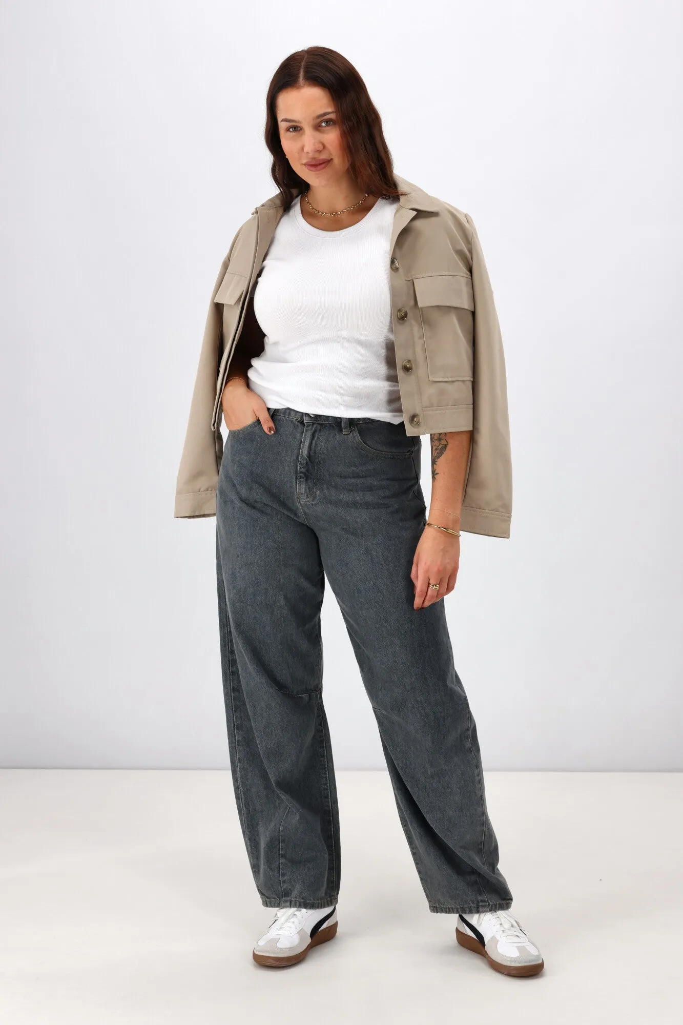 All About Eve Hallie Barrel Leg Jean Slate