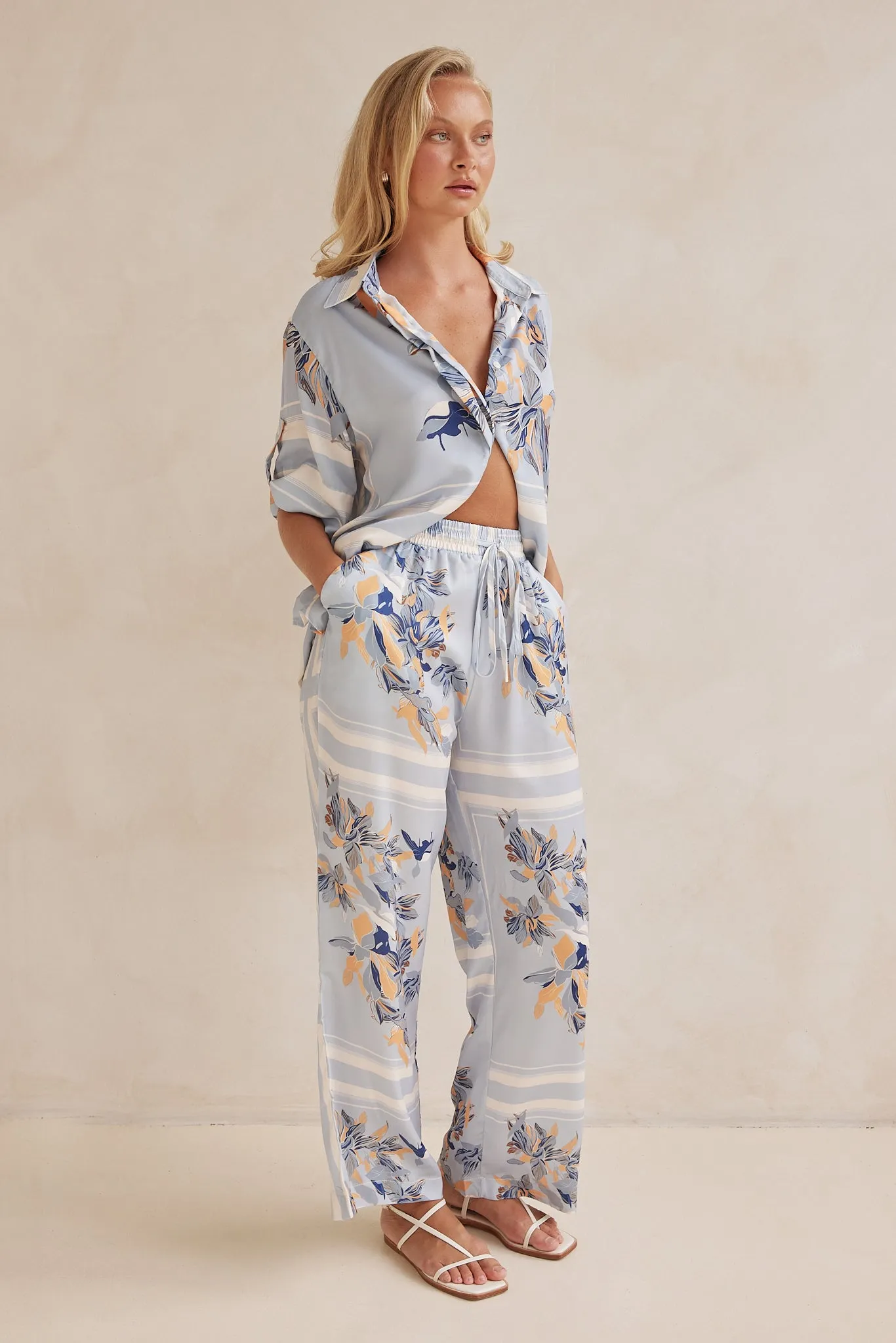 Aria Pant (Light Blue)