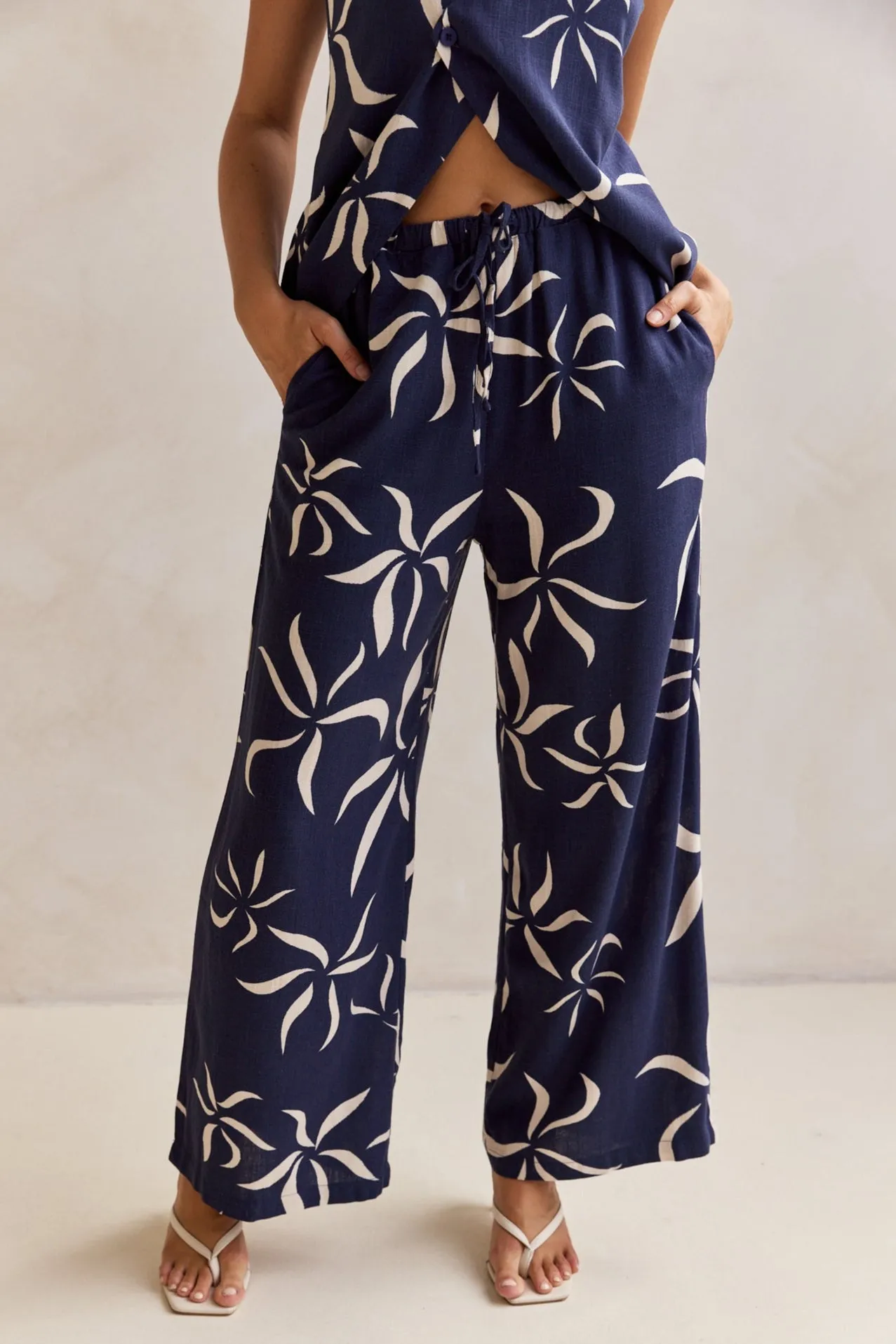 Ayana Pant (Navy)