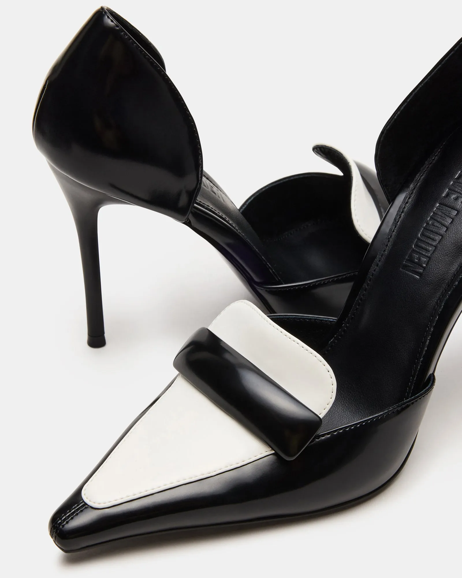 DELPHINI BLACK - SM REBOOTED