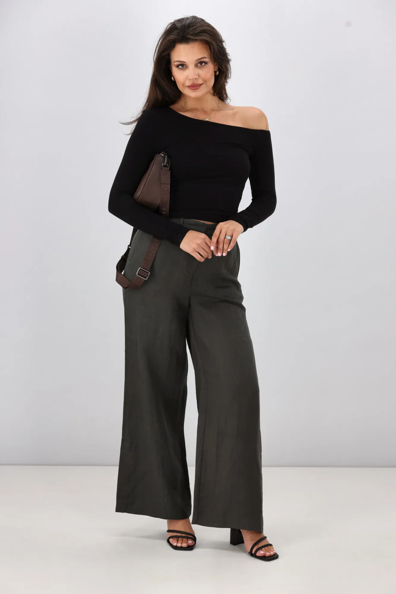 Gloss by Shine On Arissa Wide Leg Pants Olive