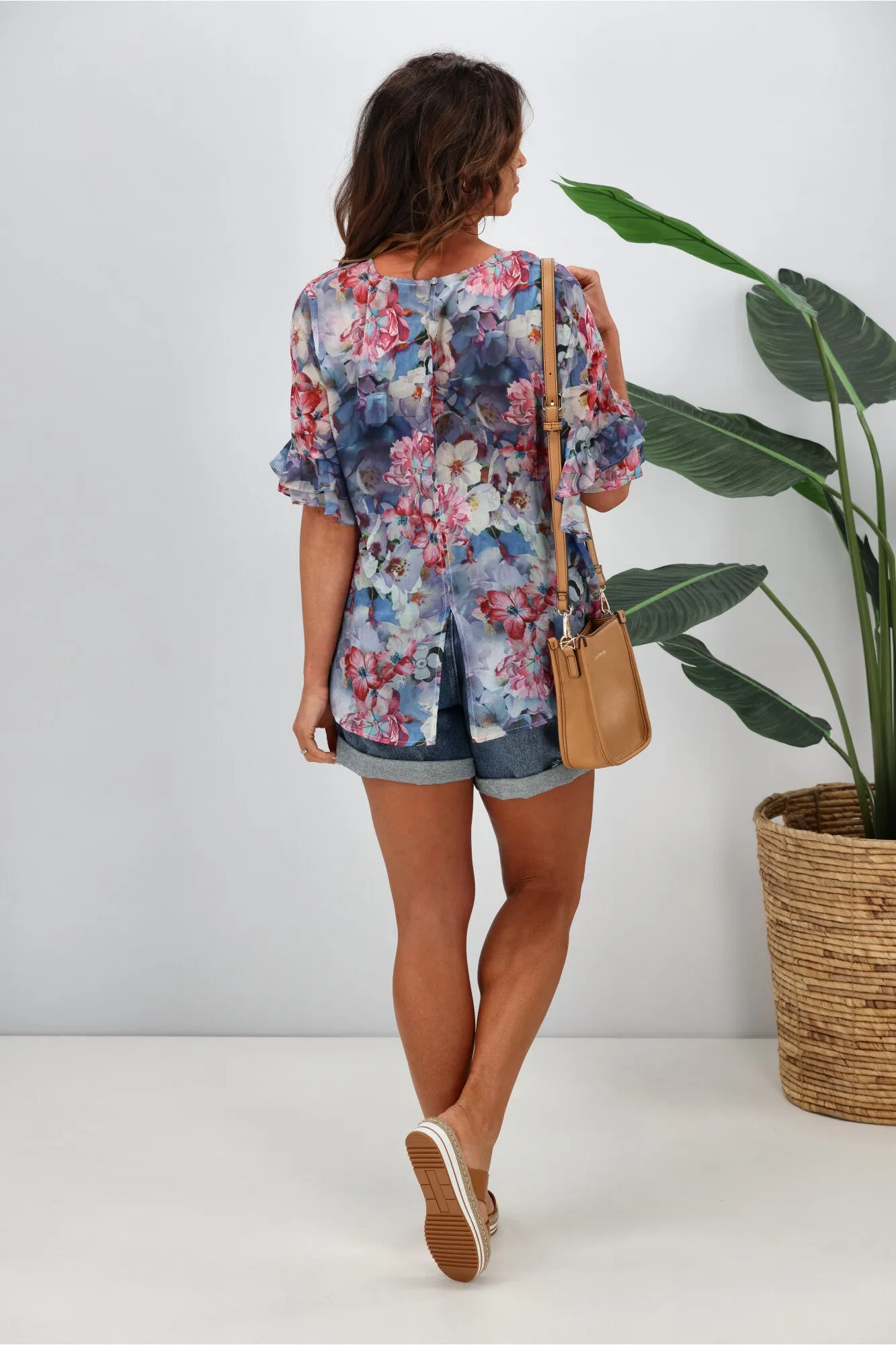 Gloss by Shine On Harper Frill Sleeve Top Blue Watercolour Floral