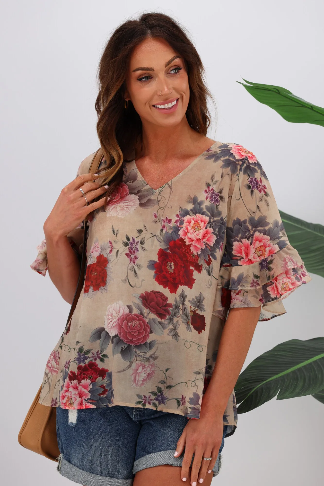 Gloss by Shine On Harper Frill Sleeve Top Oriental Print