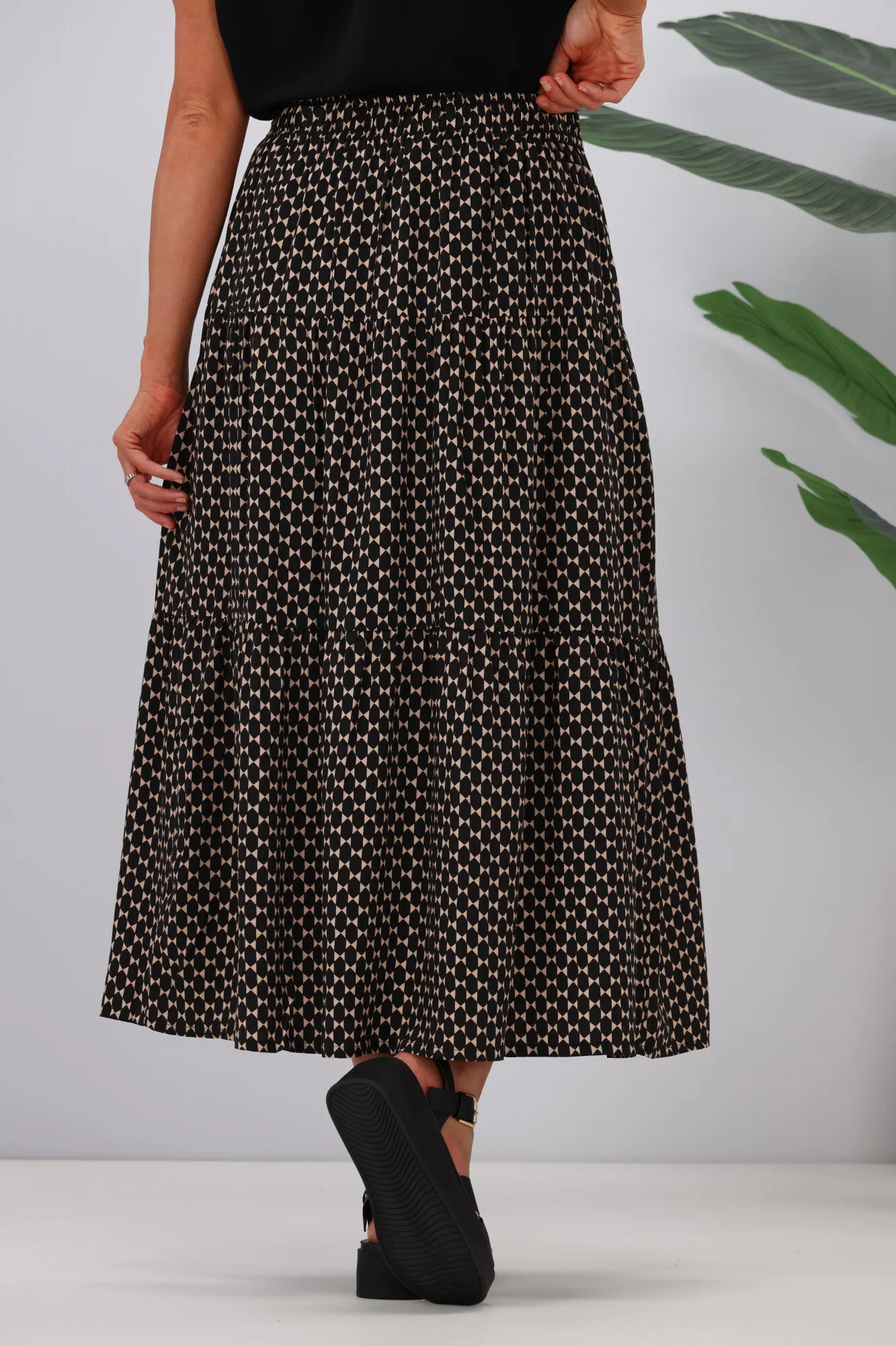 Gloss by Shine On Lucerne Tiered Maxi Skirt Black Natural Geo