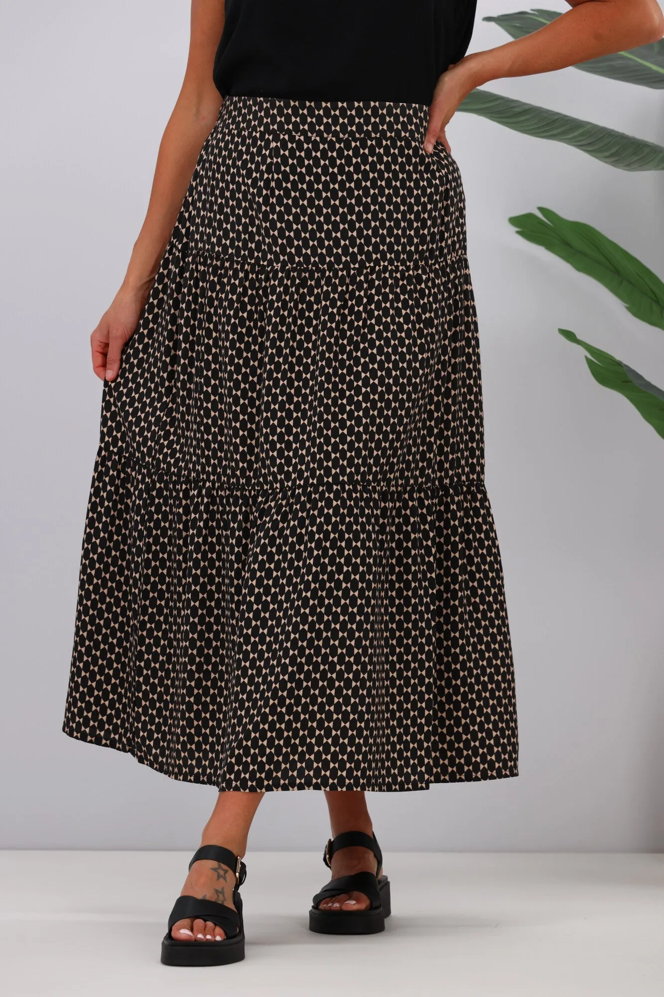 Gloss by Shine On Lucerne Tiered Maxi Skirt Black Natural Geo