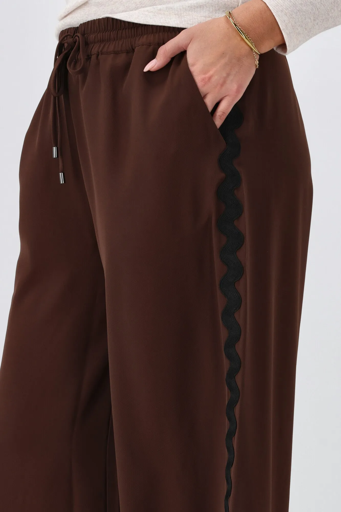 Gloss the Label Shayleigh Ric Rac Pant Chocolate