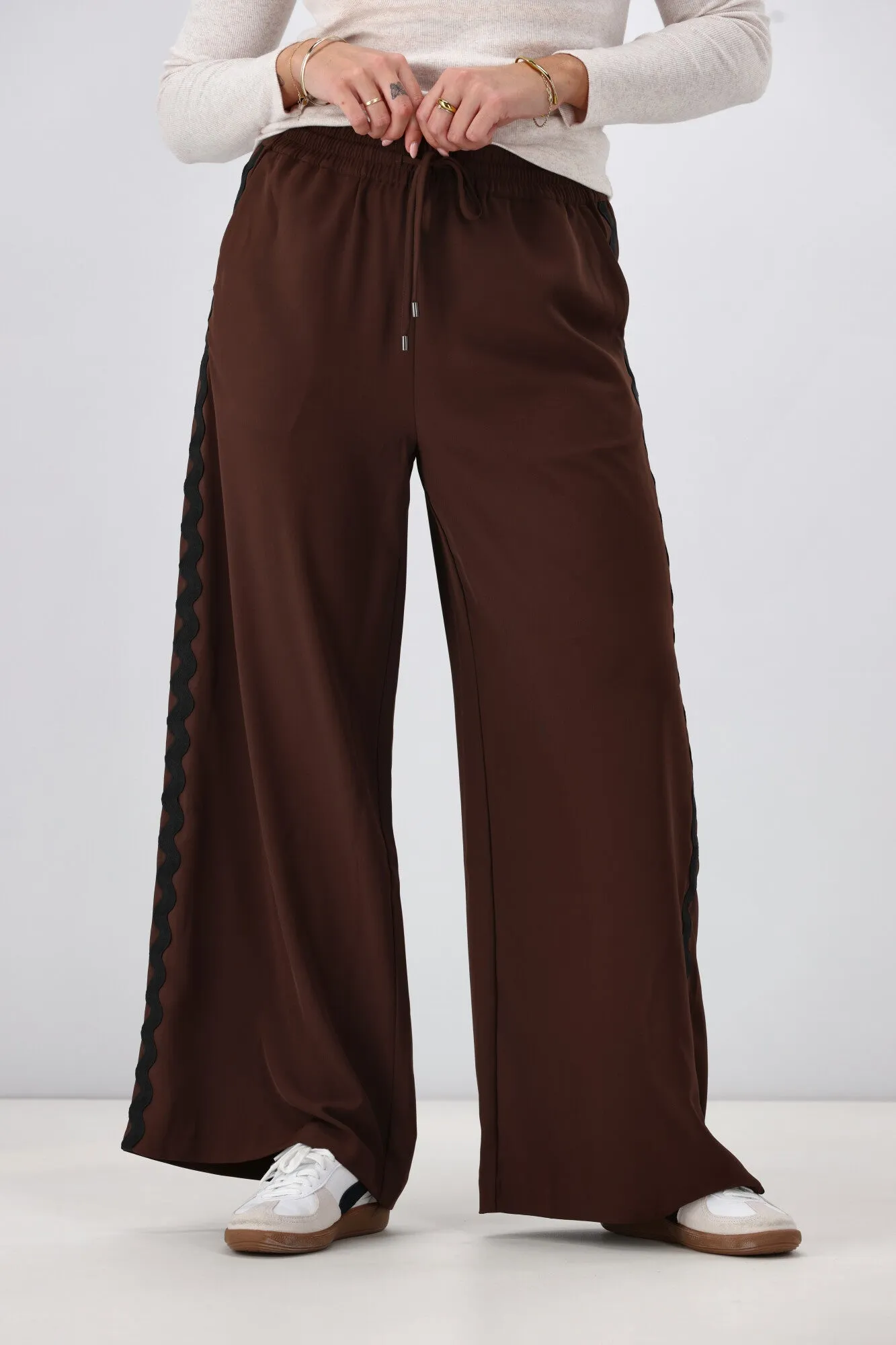 Gloss the Label Shayleigh Ric Rac Pant Chocolate