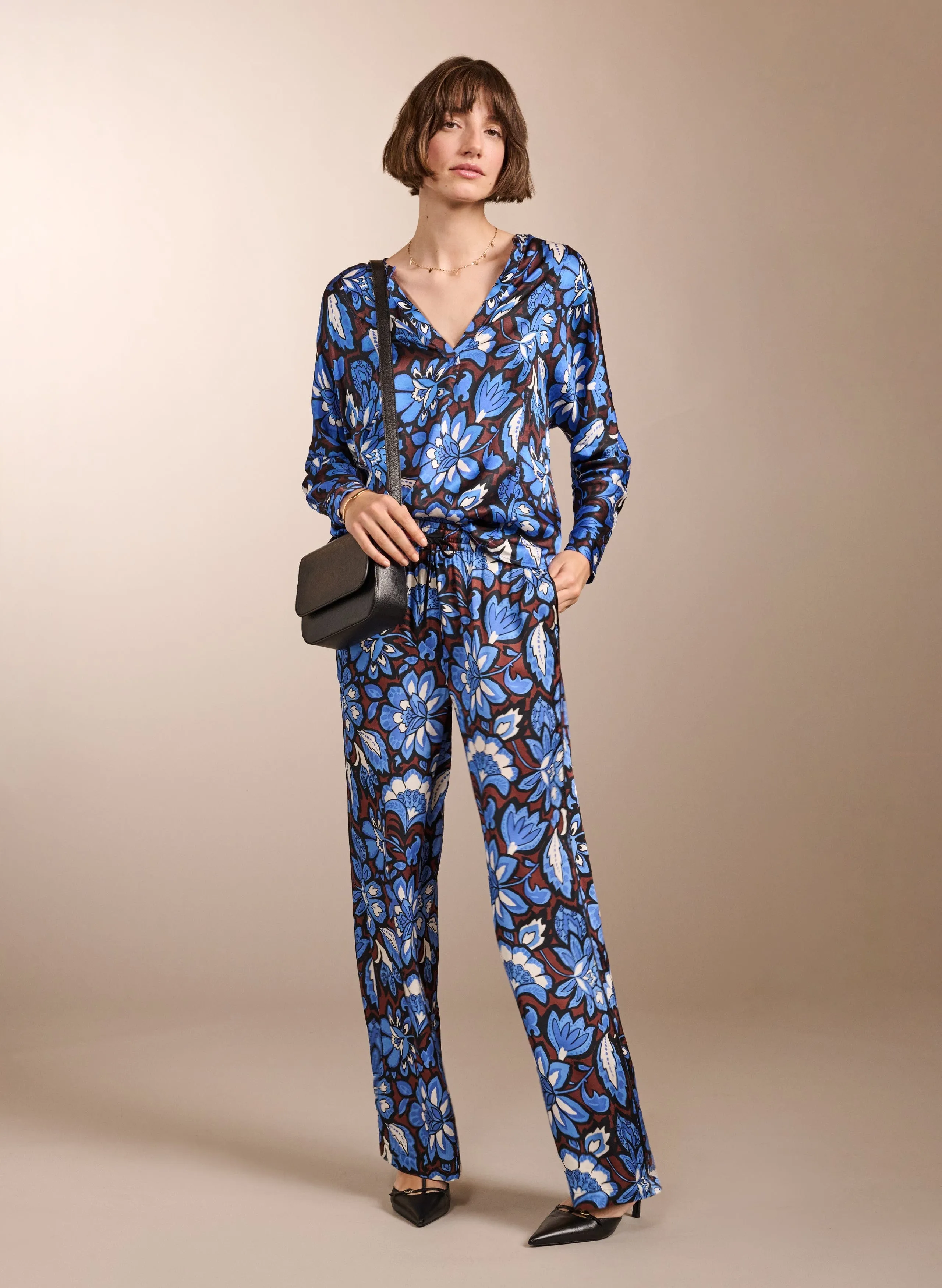 Mandy LENZING™ ECOVERO™ Recycled Trousers | Blue Floral Saraca