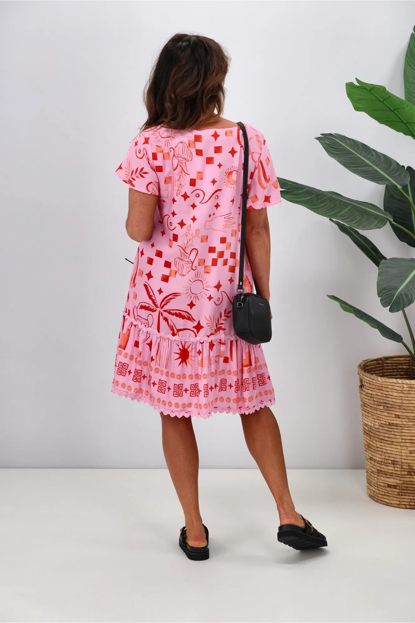 Miss Marlow Noosa Palm Drop Hem Dress Pink