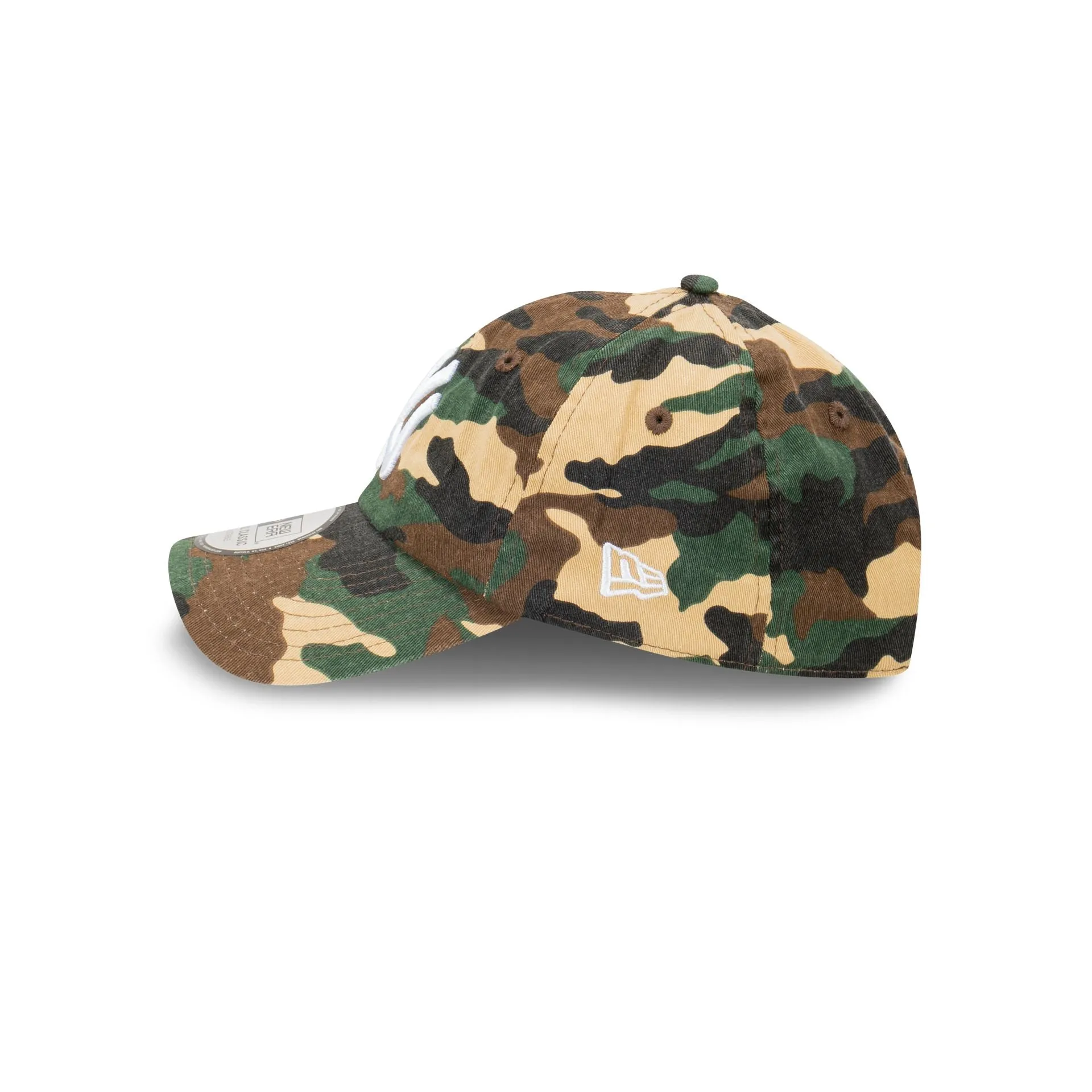 New York Yankees Woodland Camo Casual Classic