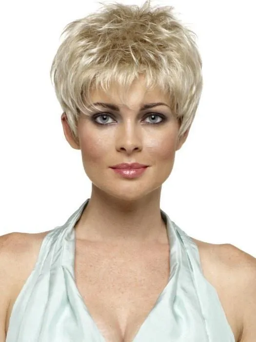 Penelope Petite | Synthetic Wig (Basic Cap)