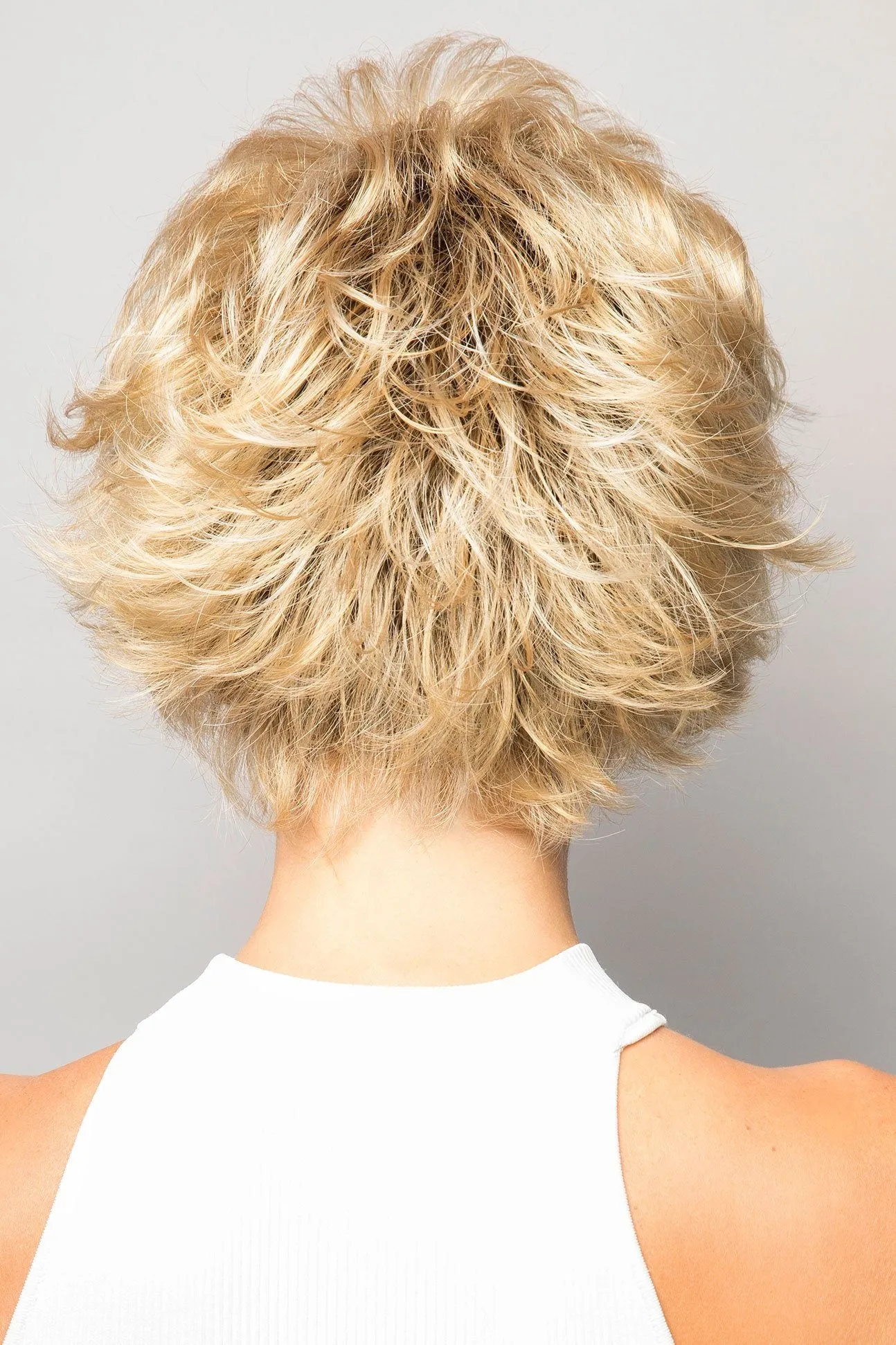 Sale - Noriko Wigs - Mason #1632 - Color: Chocolate Swirl