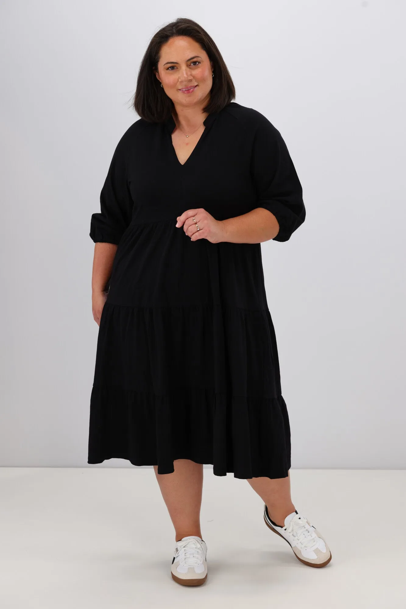 Shine On Essentials 3/4 Sleeve Tiered Dress Black