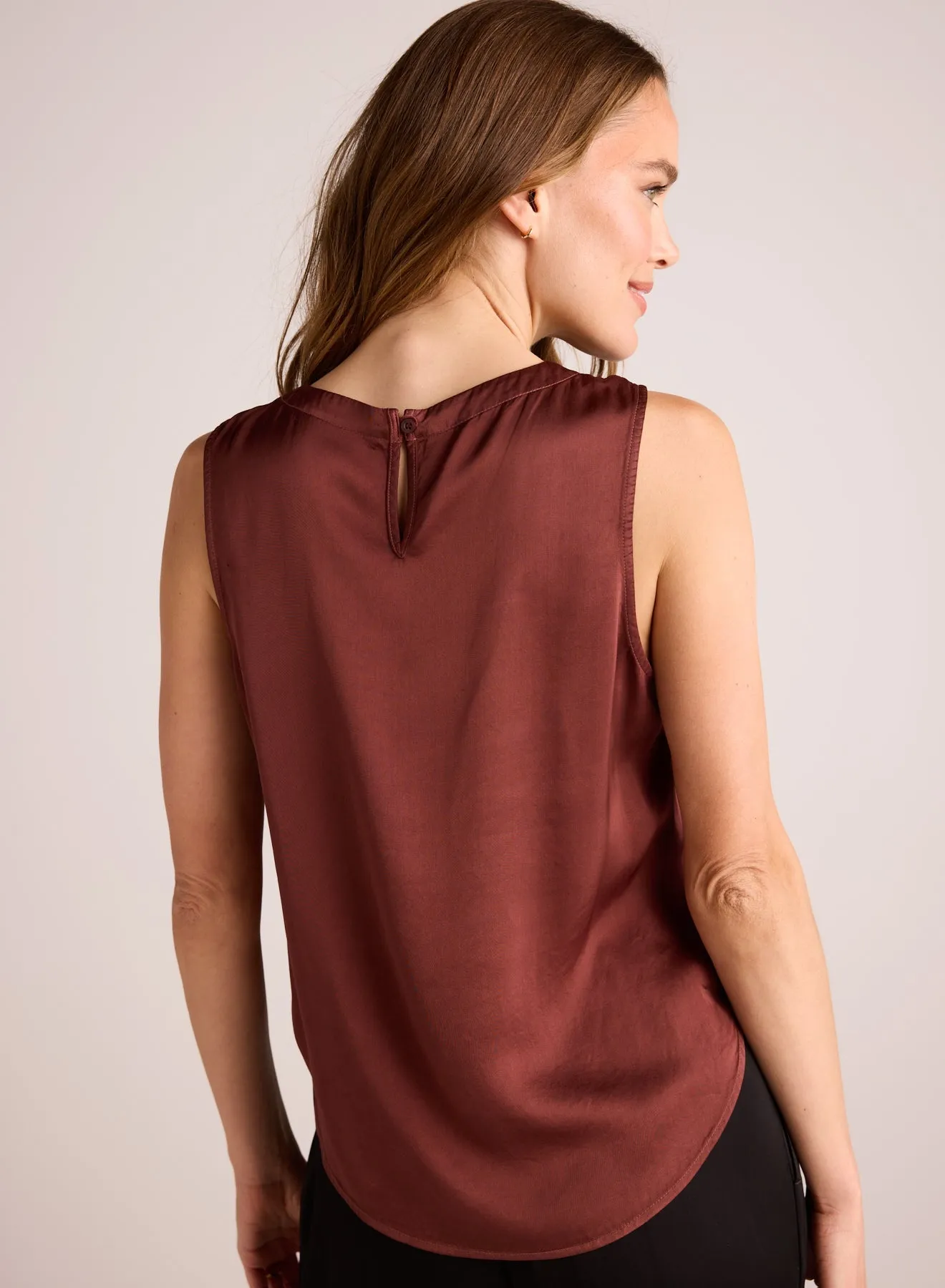 Sleeveless Crew Neck Top - Brandy Wine